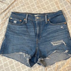 Levi Straus Jean Shorts